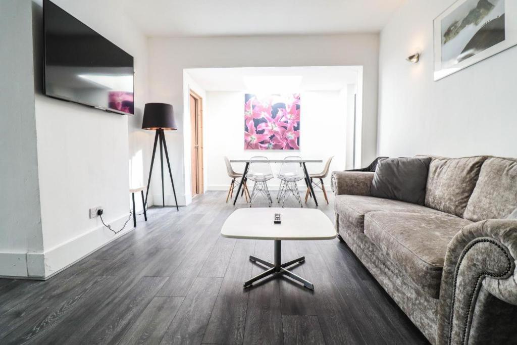 Urban Oasis Bed & Breakfast London Bagian luar foto