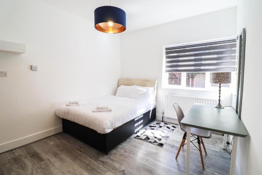 Urban Oasis Bed & Breakfast London Bagian luar foto