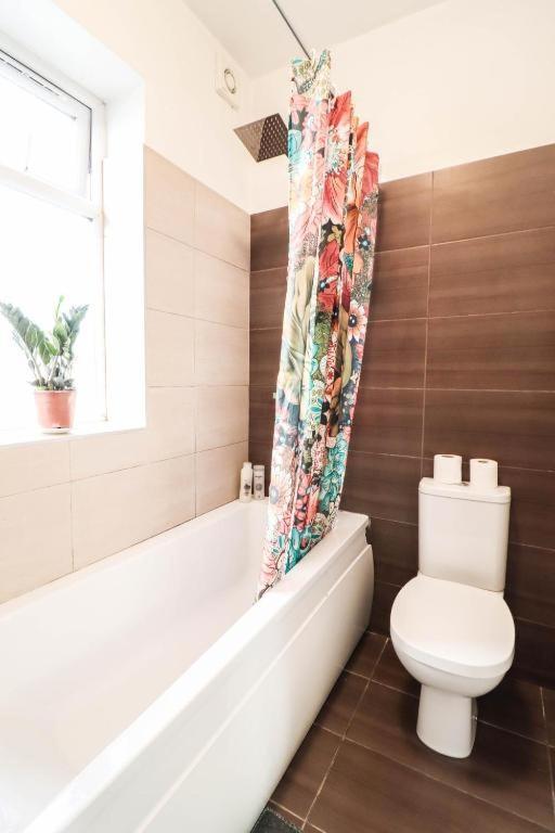 Urban Oasis Bed & Breakfast London Bagian luar foto