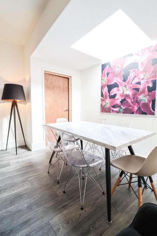 Urban Oasis Bed & Breakfast London Bagian luar foto
